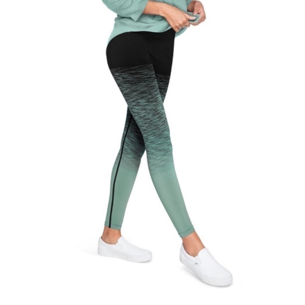 VS PINK Stretch Leggings